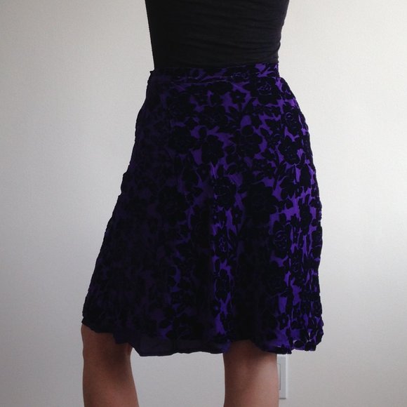 The Work - Purple Velvet Burnout Flower Skirt - Picture 8 of 12